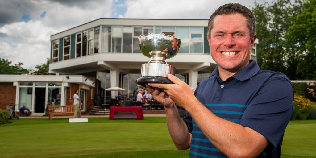 2019 English Mid-Amateur Champion Geoff Harris with the Logan Trophy at The Leicestershire